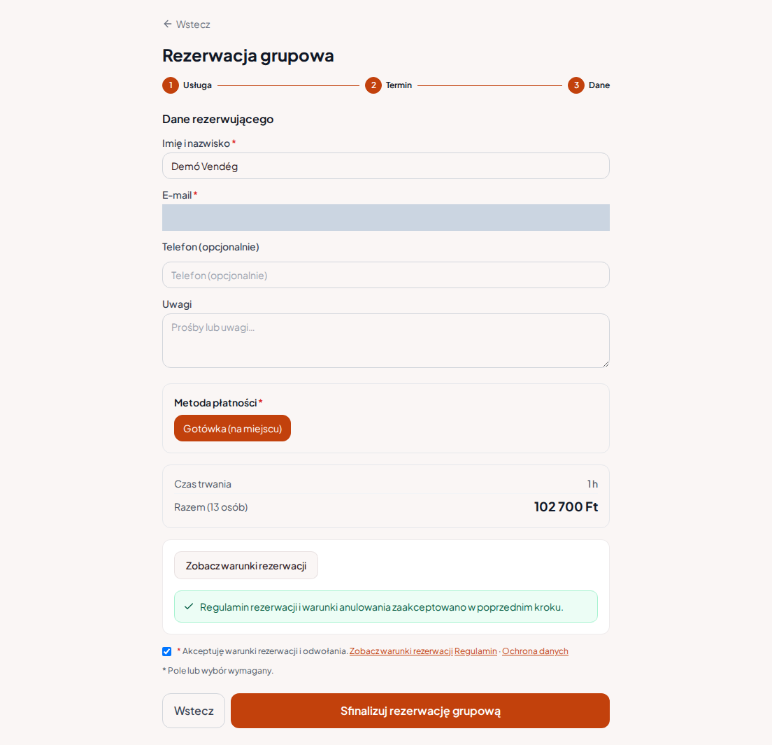 System rezerwacyjny dla programów teambuildingowych – Grupowe podsumowanie programu team building z programem, liczbą osób i całkowitą opłatą